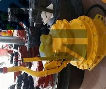 Swing Motor Pada Excavator